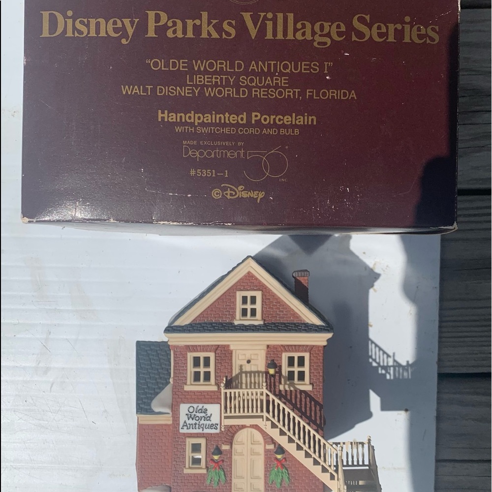 Dept 56 Disney Parks Village Series